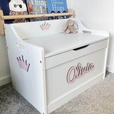 White Personalised Children’s Toybox/ Toy Storage Chest.