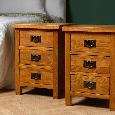 Matching Pair Of Baysdale Rustic Oak Bedside Tables / Side Cabinet / Nightstand